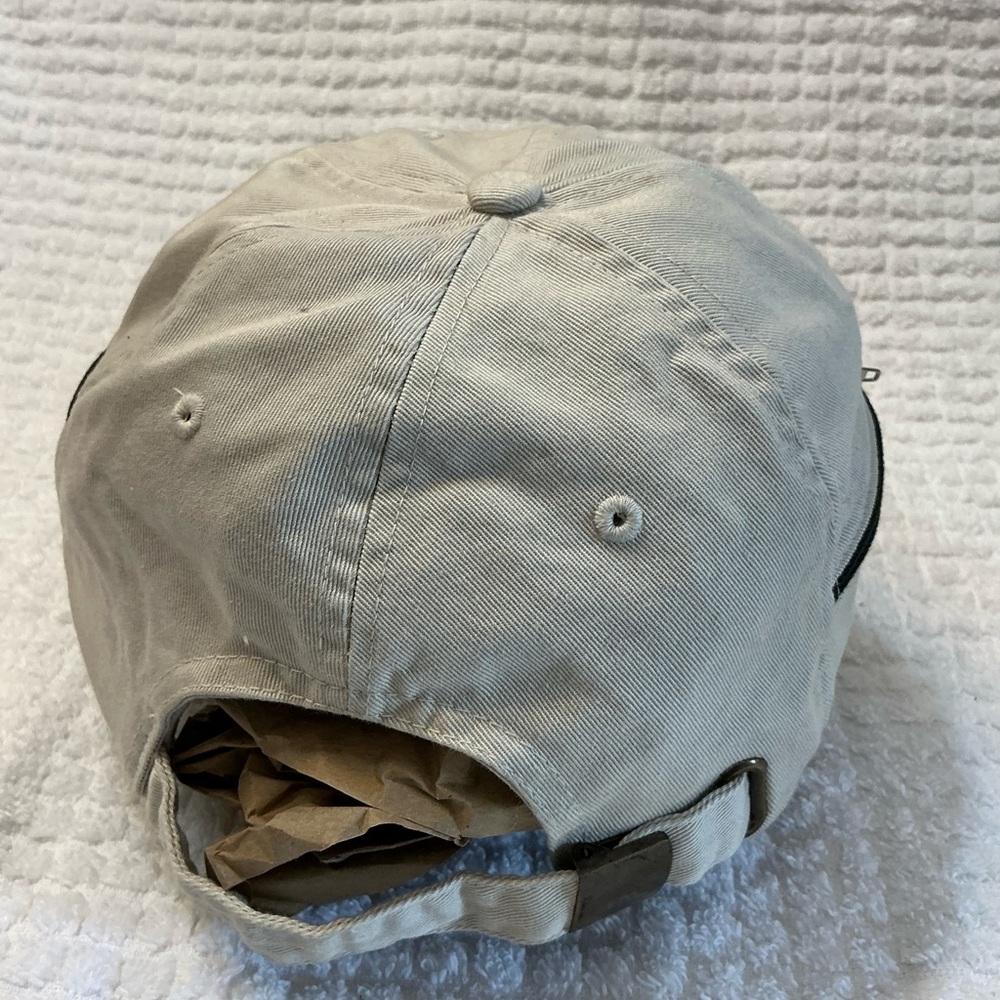 Vintage SeaWorld Orca Hat Zipper Pocket Baseball Cap Adventure Parks Adjustable - Picture 3 of 5